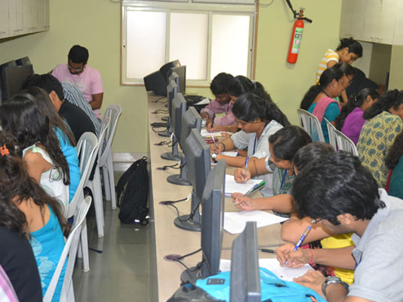 RA Podar College of Commerce and Economics Mumbai Facilities photo 3