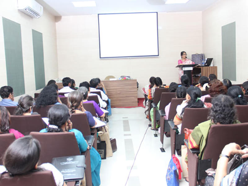 RA Podar College of Commerce and Economics Mumbai Facilities photo 4