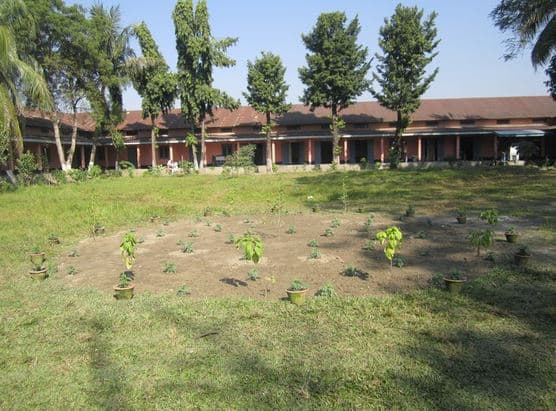Bhawanipur Anchalik College Barpeta Campus Images photo 2