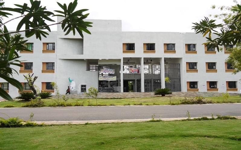 Yogi Vemana University Kadapa Academic Building photo 1