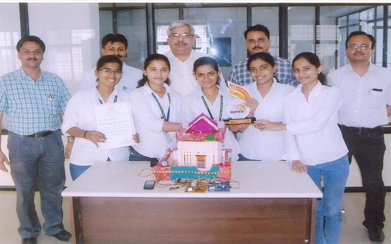 Deogiri Institute of Engineering and Management Studies Aurangabad Laboratory photo 4