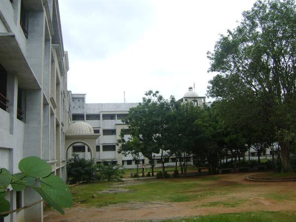Mahaveer Institute of Science and Technology Hyderabad Academic Building photo 5