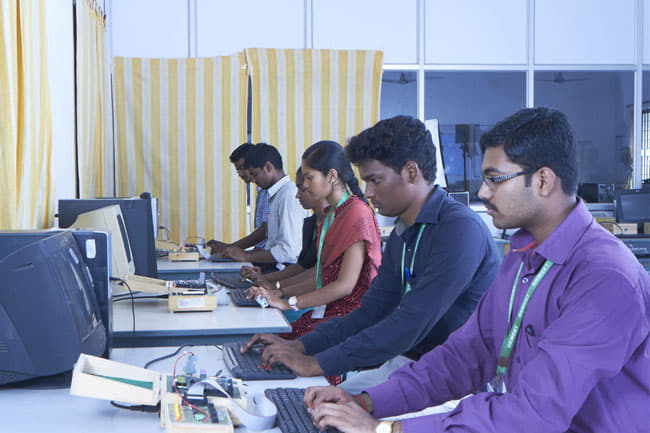 GKM College of Engineering and Technology Chennai Laboratory photo 3