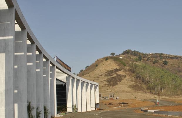 Dnyanshree Institute of Engineering & Technology Satara College Building photo 3