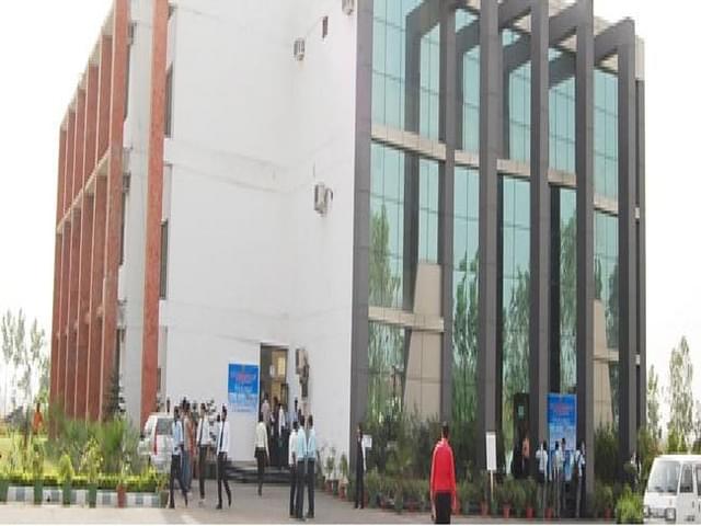 Guru Nanak Institute of Technology Ambala Campus Image photo 1