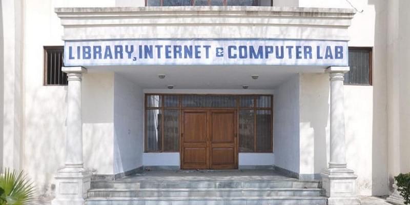 COER University Computer Lab photo 3
