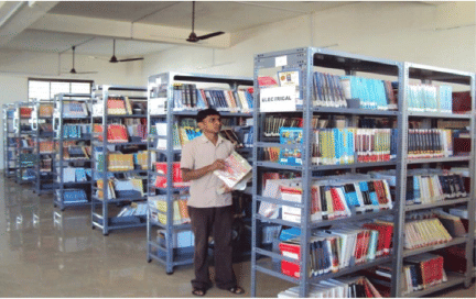 Shree Swami Atmanand Saraswati Institute of Technology Surat Academic Facility photo 8