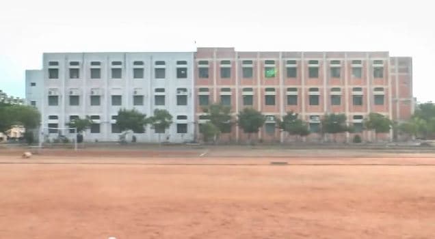 KLNCE Campus photo 4