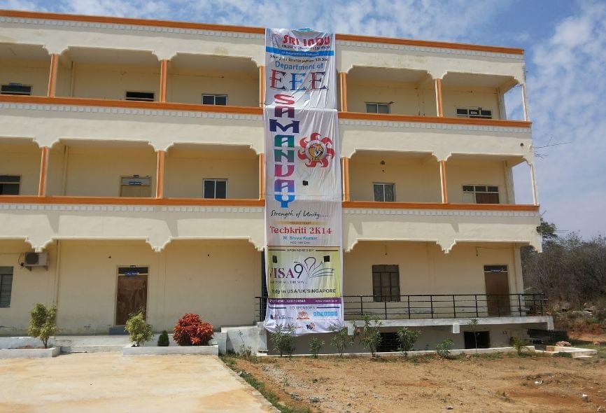 Sri Indu College of Engineering and Technology Ibrahimpatnam Campus photo 6
