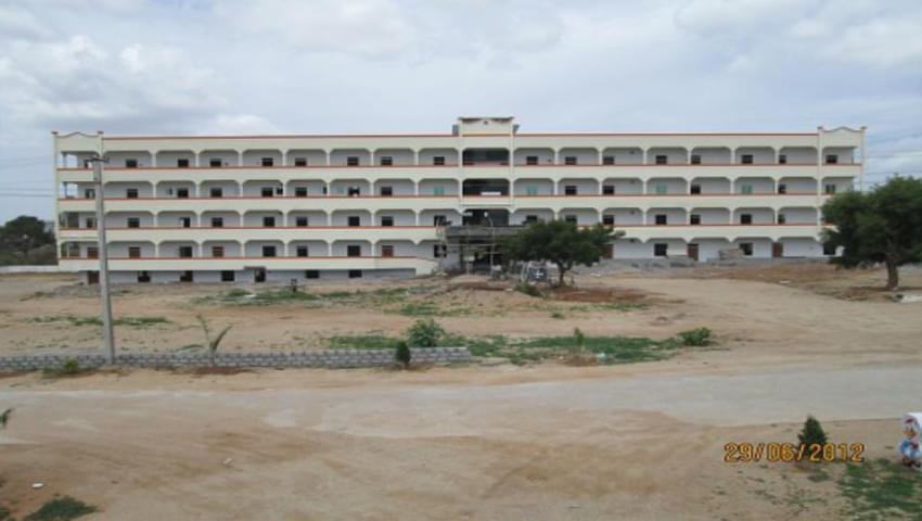 Sri Indu College of Engineering and Technology Ibrahimpatnam Campus photo 14