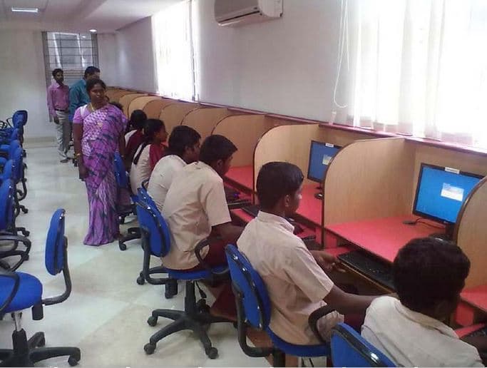 Fatima Michael College of Engineering and Technology Madurai Computer Lab photo 2