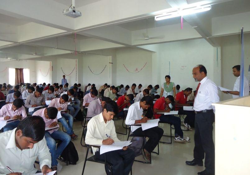 Arvind Gavali College of Engineering Satara Extra Curriculars photo 1