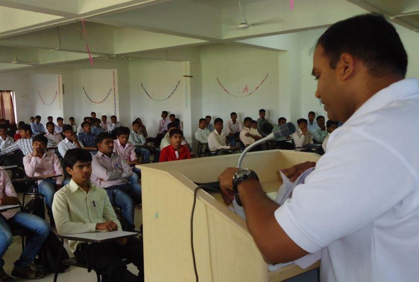 Arvind Gavali College of Engineering Satara Extra Curriculars photo 3