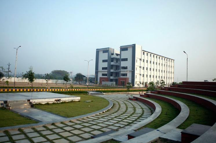 Global Institute of Engineering and Technology Vellore Campus photo 4