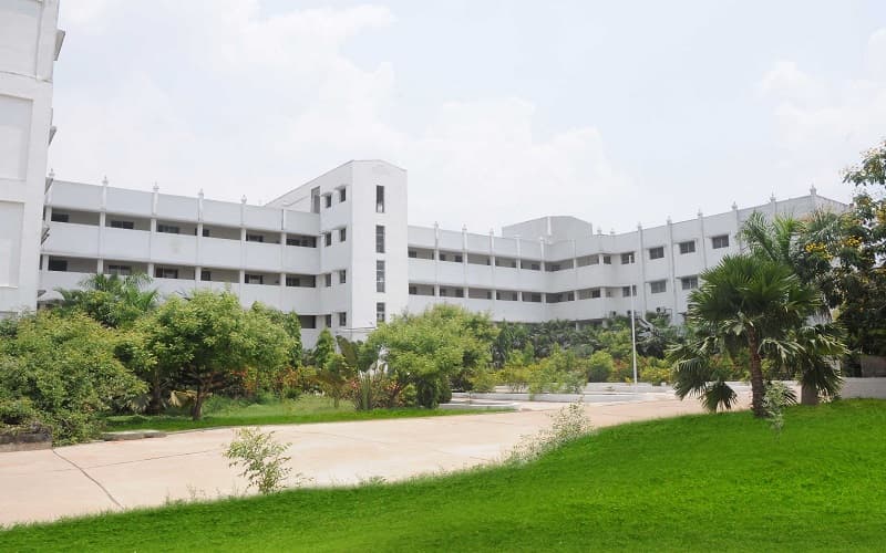 Bhajarang Engineering College Thiruvallur Academic Building photo 2
