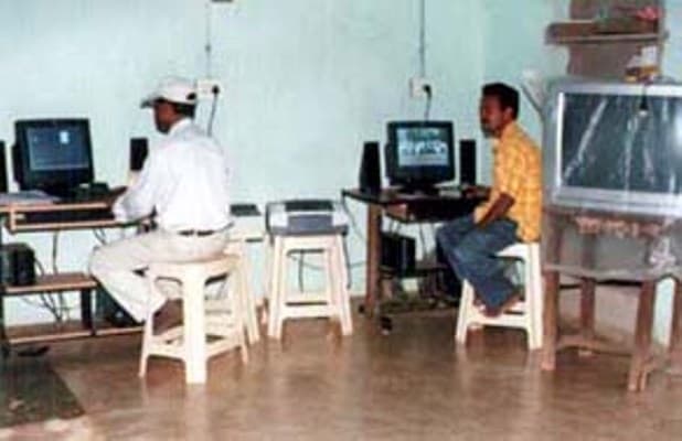 Baji Rout Memorial College Bhubaneswar Computer Lab photo 1