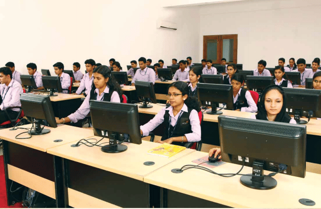 Heera College of Engineering and Technology Nedumangad Laboratry photo 4