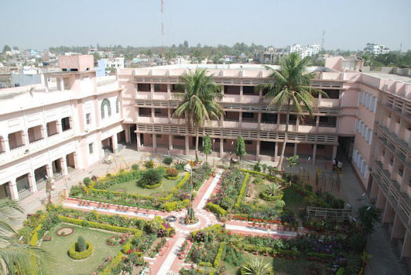Mahatma Gandhi Mission College of Engineering & Technology Noida Academic Building photo 1