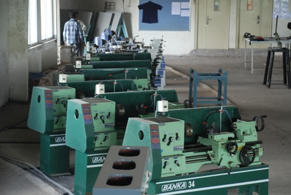 Hon Shri Babanrao Pachpute Vichardhara Trust's Faculty of Engineering Ahmednagar Labs photo 8