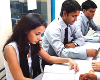 Biff and Bright College of Engineering and Technology Jaipur Labs photo 3