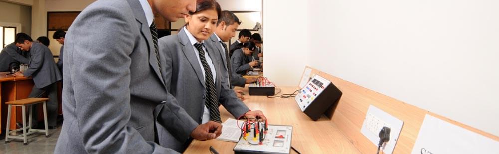 Eshan College of Engineering & Management Agra Infrastructure photo 6