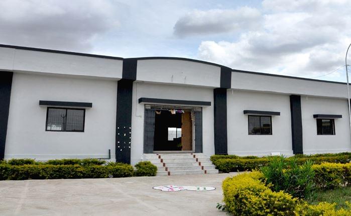 Sri Ramanathan Engineering College Tiruppur Academic Building photo 1