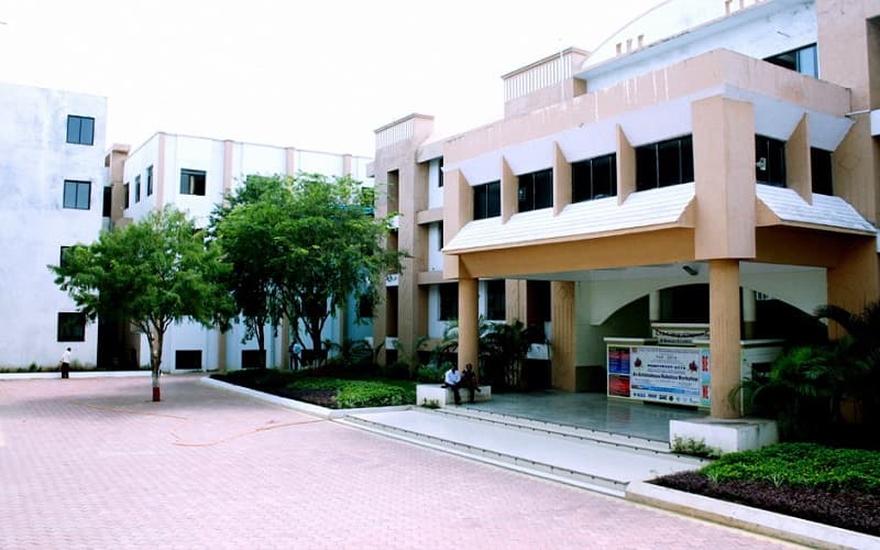 SND College of Engineering and Research Centre Yeola Nashik Academic Building photo 1