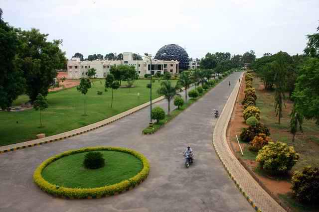 SSIT Academic Building photo 2