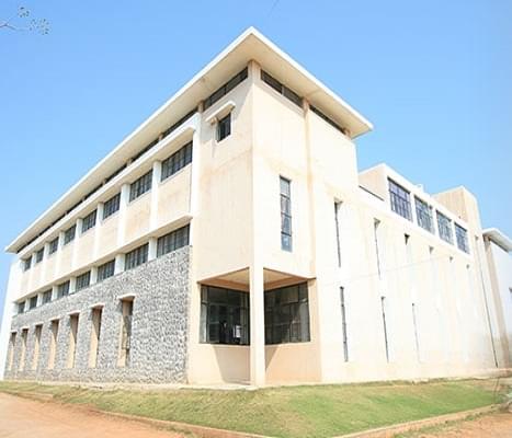 SR College of Science and Engineering Jhansi Academic Building photo 2