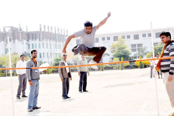 SR College of Science and Engineering Jhansi Sports photo 2