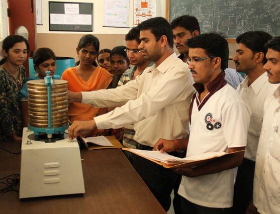 Karmayogi Engineering College Solapur Facilities photo 6