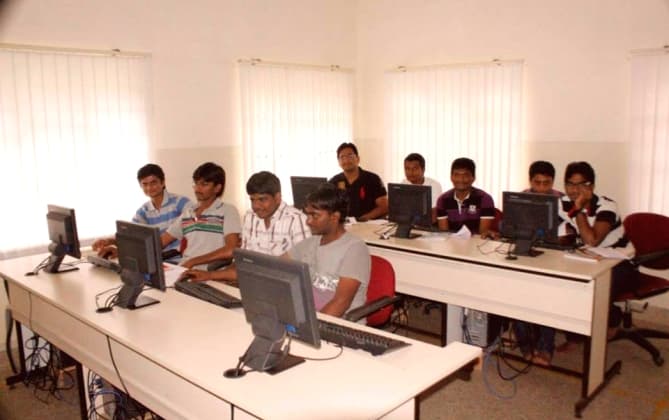 Dr. T. Thimmaiah Institute of Technology Kolar Infrastructure & Academic Building photo 8