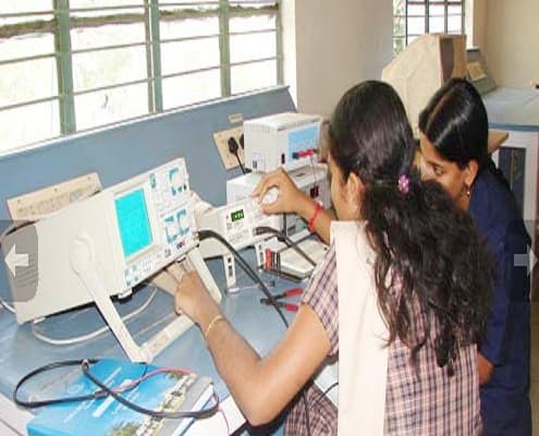 IES College of Engineering Thrissur Lab photo 2