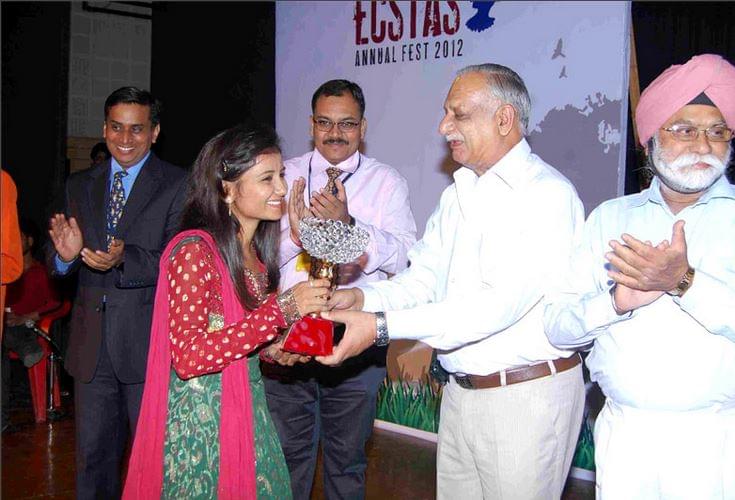 CH Institute of Management & Commerce Indore Events photo 2