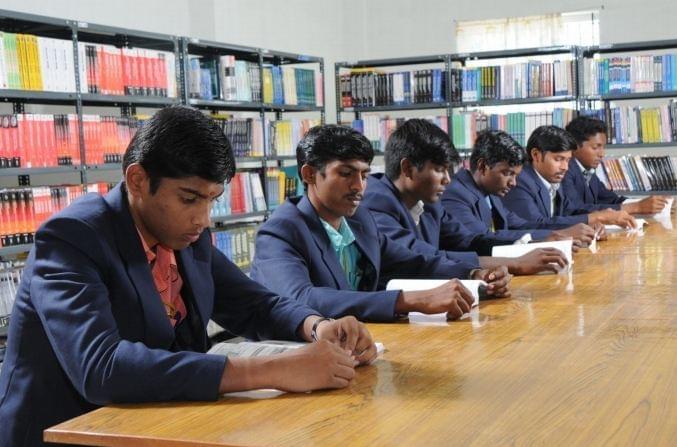 Holy Cross Engineering College Thoothukudi Infrastructure photo 1