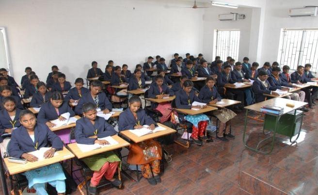 Holy Cross Engineering College Thoothukudi Infrastructure photo 3