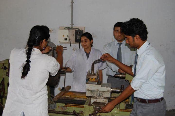 IMPS College of Engineering and Technology Malda Infrastructure and Academic Building photo 2