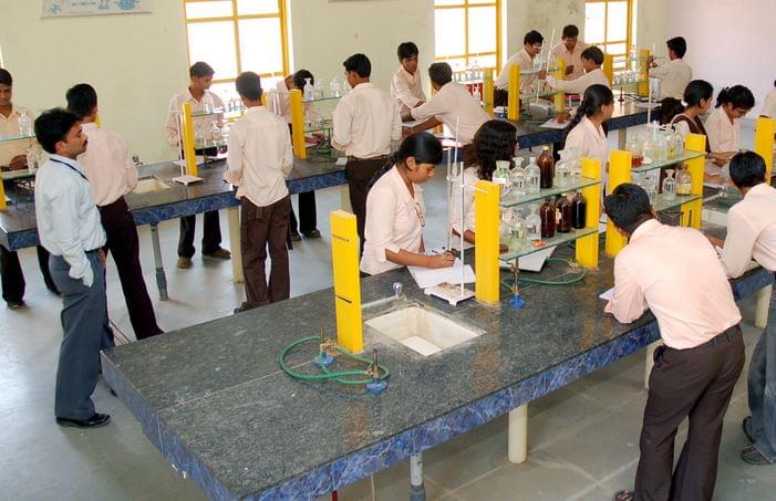 Sir Visvesvaraya Institute Of Technology Chincholi Labs photo 7