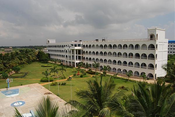 Kings College of Engineering Pudukkottai Campus Building photo 3