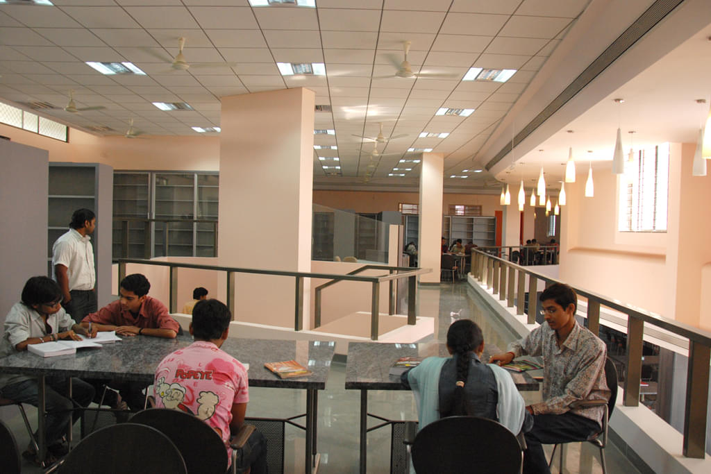 SNJB Chandwad Infrastructure photo 2