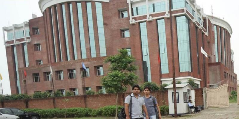 Sarvottam Institute of Technology and Management Noida Campus photo 1