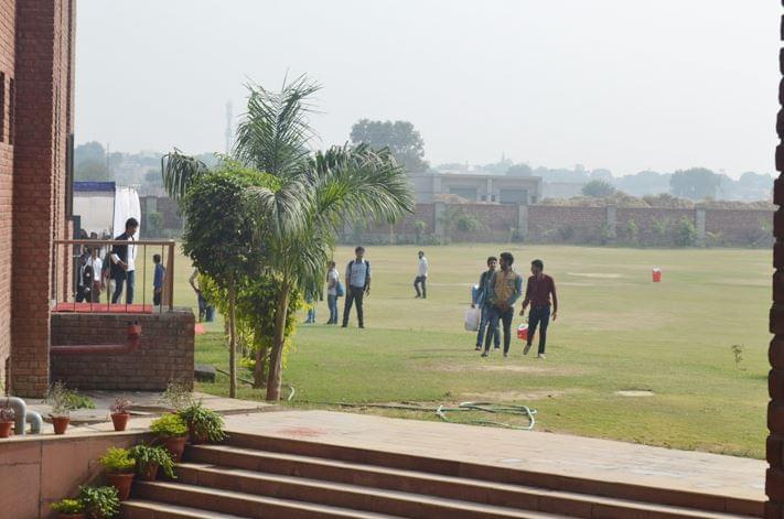 Sarvottam Institute of Technology and Management Noida Campus photo 4