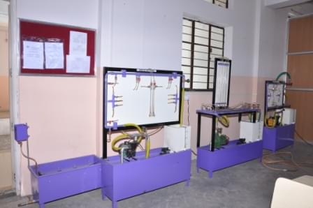 Phaltan Education Society's College of Engineering Satara Infrastructure photo 8
