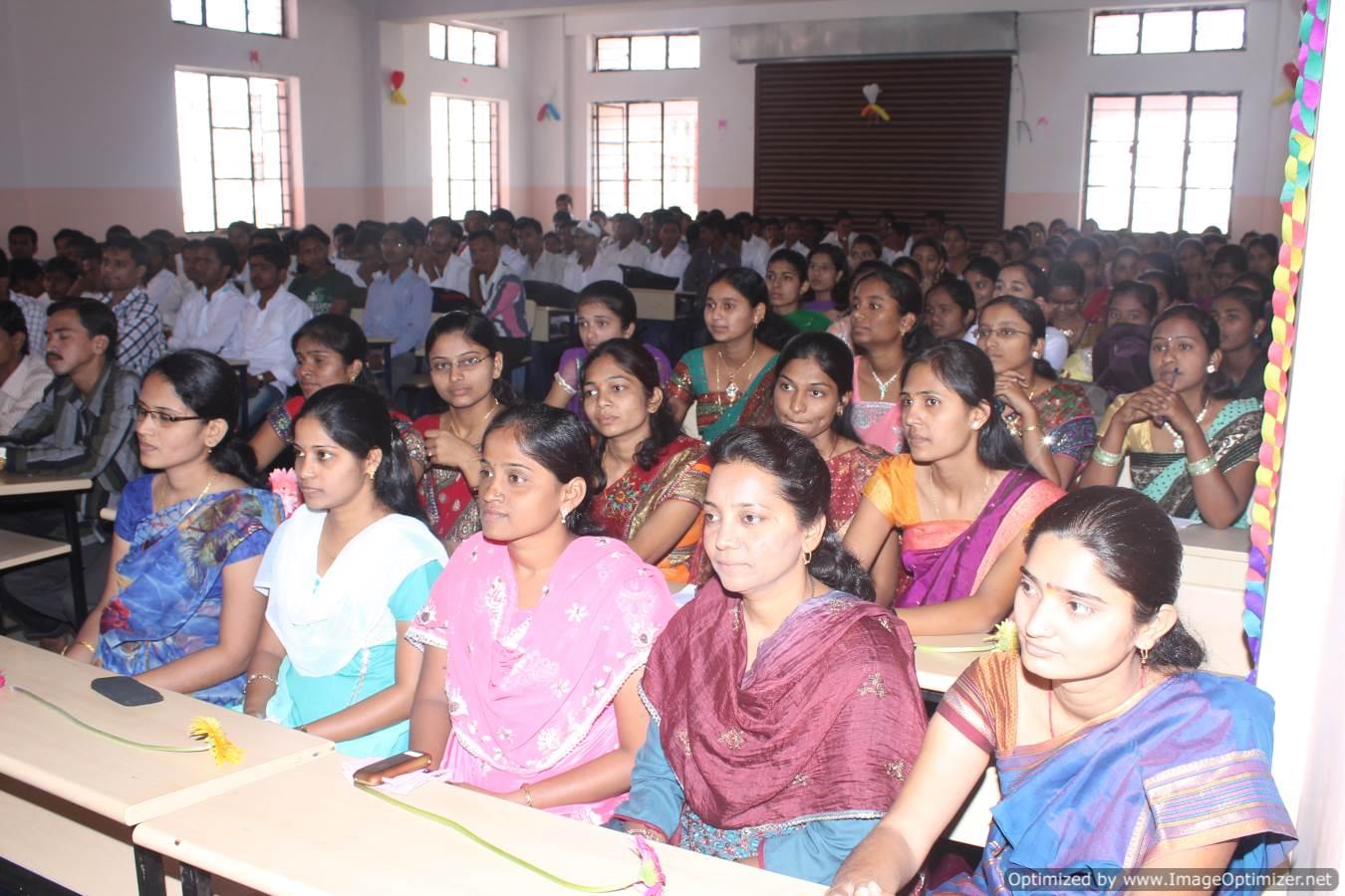 Phaltan Education Society's College of Engineering Satara Infrastructure photo 4