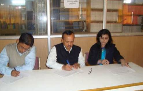 LIT Lucknow Building photo 1