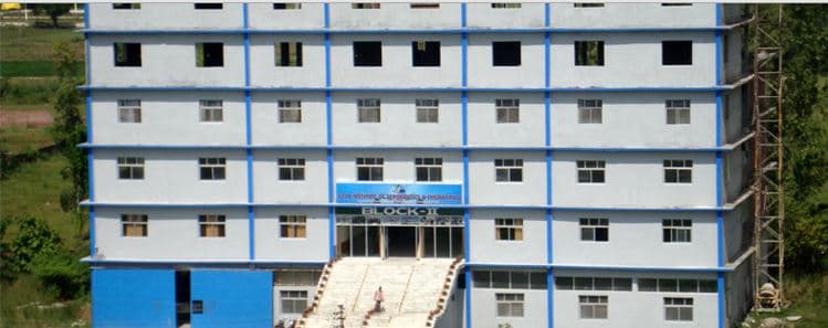 LIT Lucknow Building photo 8