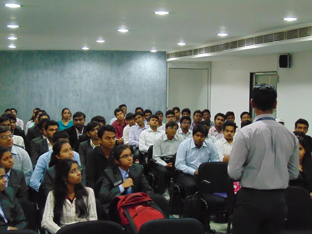 Indus Institute of Technology & Engineering Ahmedabad Placement Images photo 14