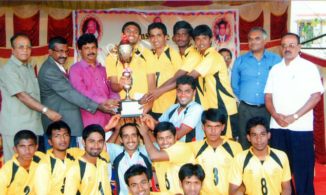 RL Jalappa Institute of Technology Bangalore sports photo 3