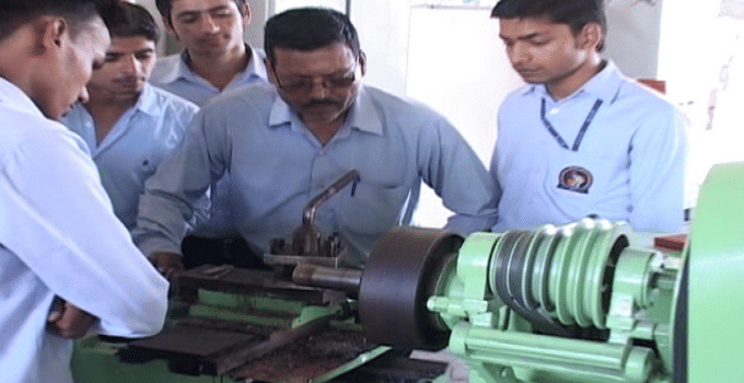 Galaxy Institute of Technology and Management Karnal Labs photo 8