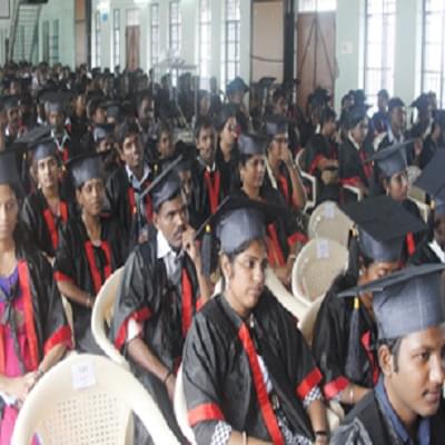 Latha Mathavan Engineering College Madurai Graduation Day photo 3